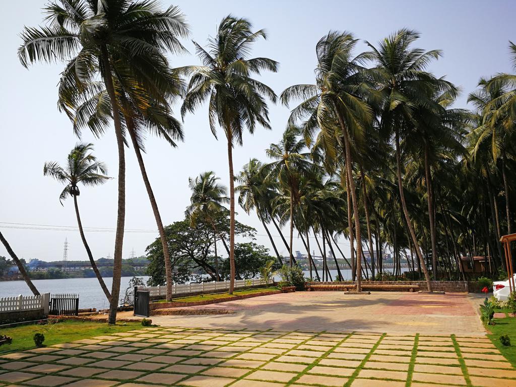 Nisarga Nirvana River House Mangalore Bagian luar foto