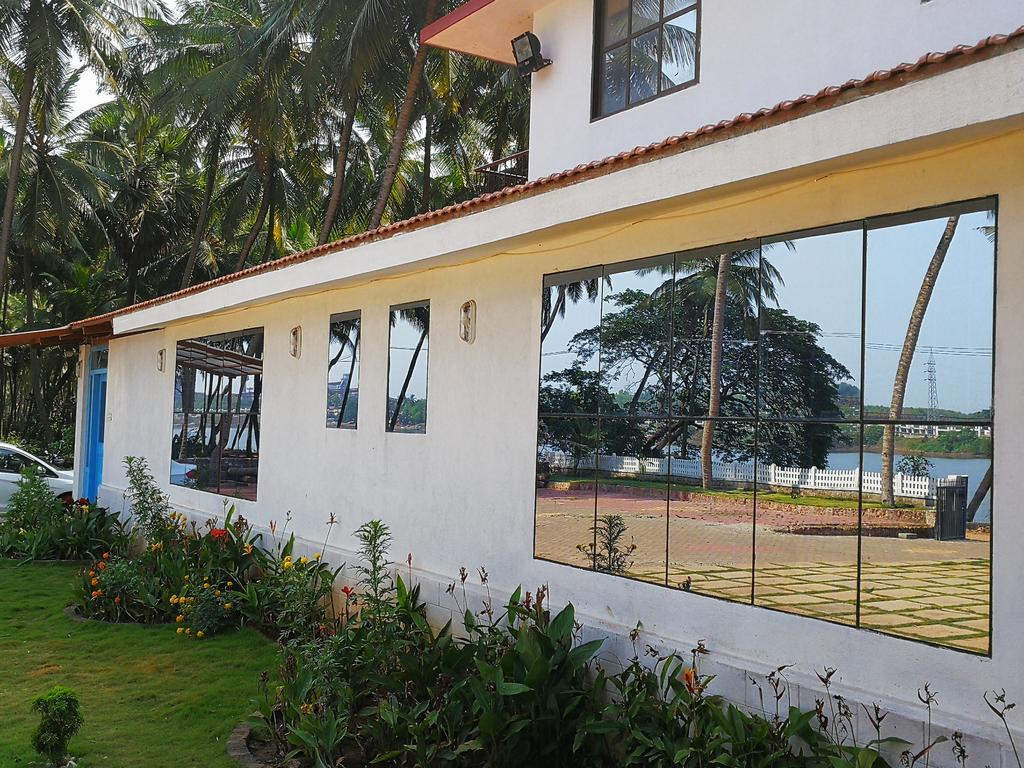 Nisarga Nirvana River House Mangalore Bagian luar foto