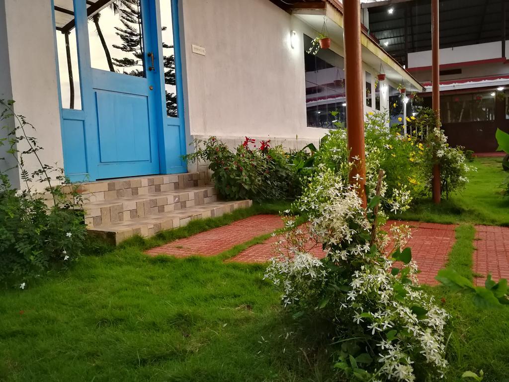 Nisarga Nirvana River House Mangalore Bagian luar foto