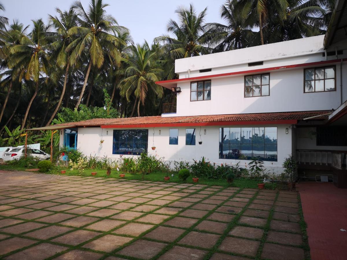 Nisarga Nirvana River House Mangalore Bagian luar foto