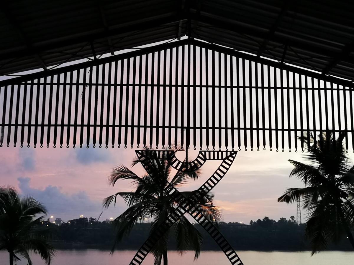 Nisarga Nirvana River House Mangalore Bagian luar foto