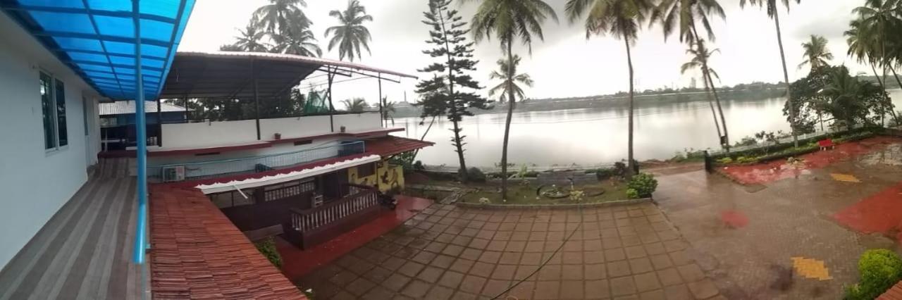 Nisarga Nirvana River House Mangalore Bagian luar foto